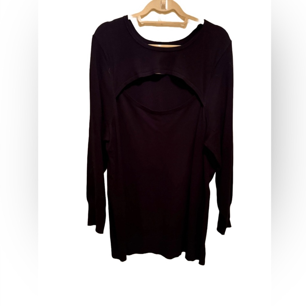 Women's Black Long Sleeve Top with Keyhole Neckline